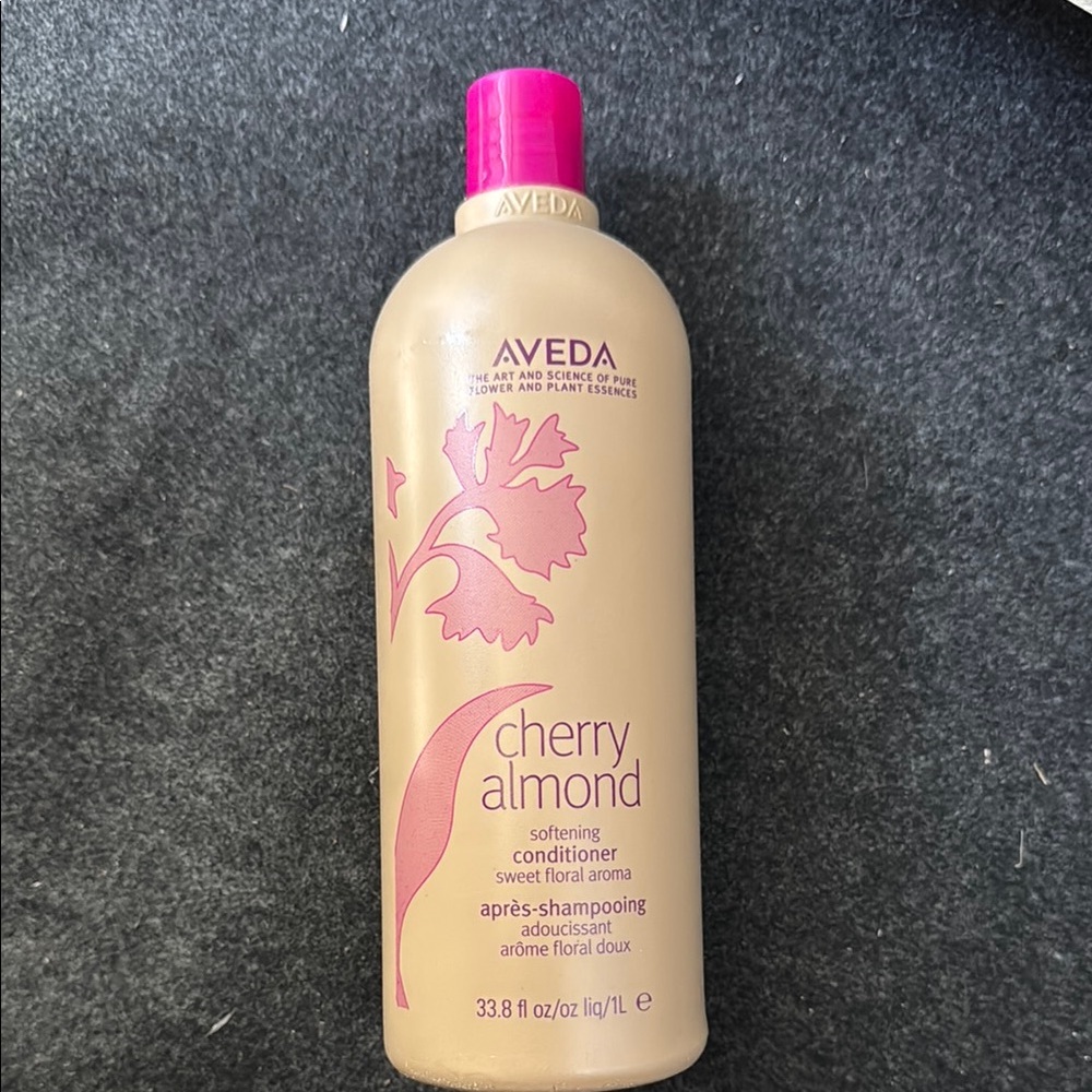 Aveda  Cherry Almond Conditioner for Soft and Smooth Hair